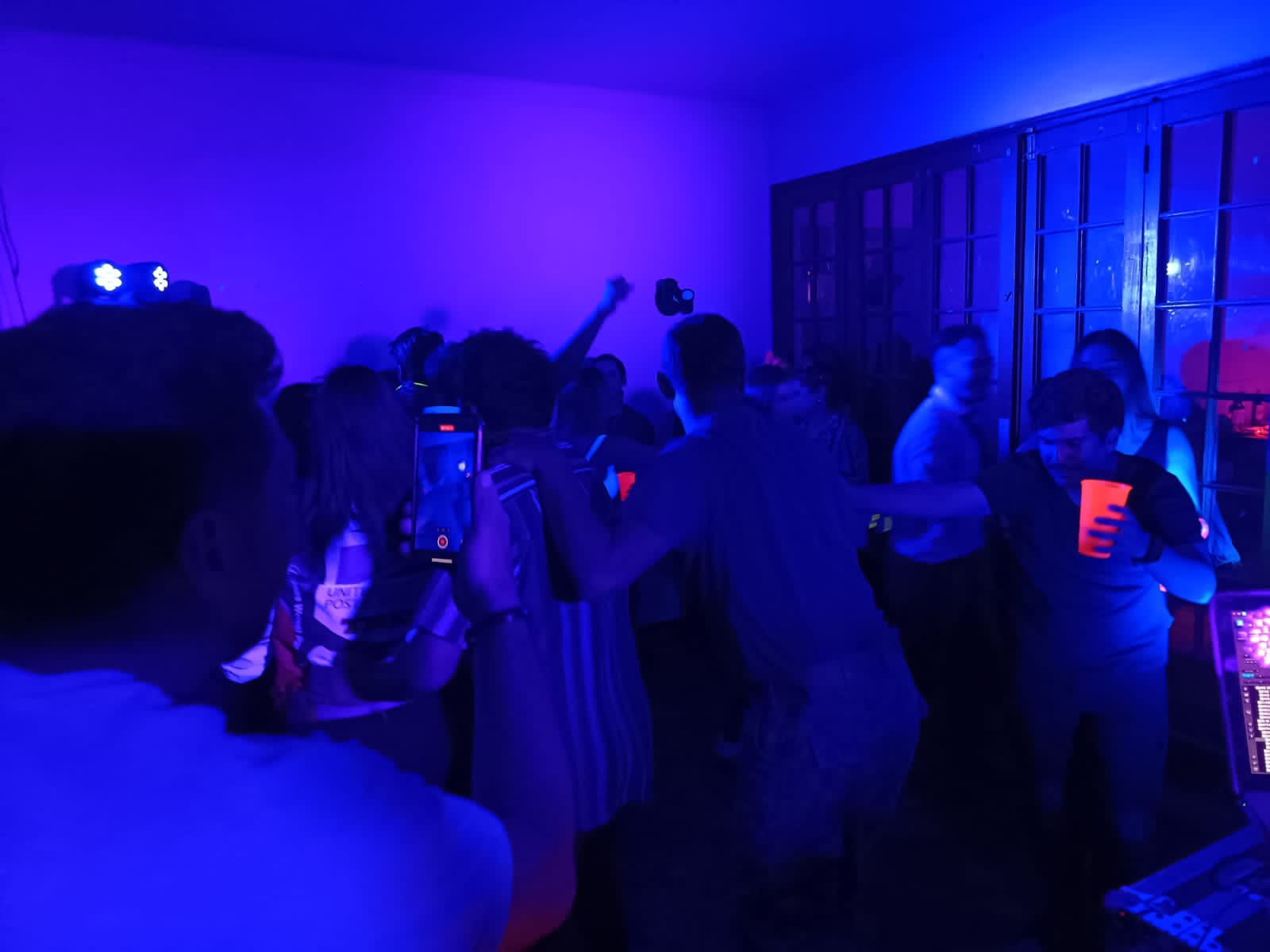 Imagen-de-WhatsApp-2025-06-18-a-las-02.58.55_f6e34f39